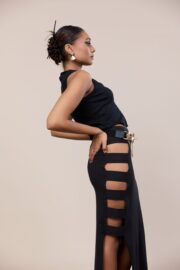 V neck Front Open Top - Image 3