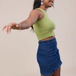 Crew neck crop top
